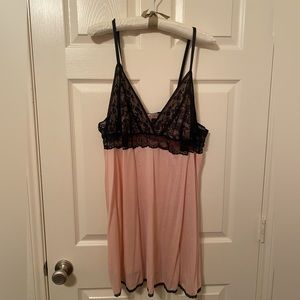 Sz 3x Oscar de la Renta blush chemise - NWOT